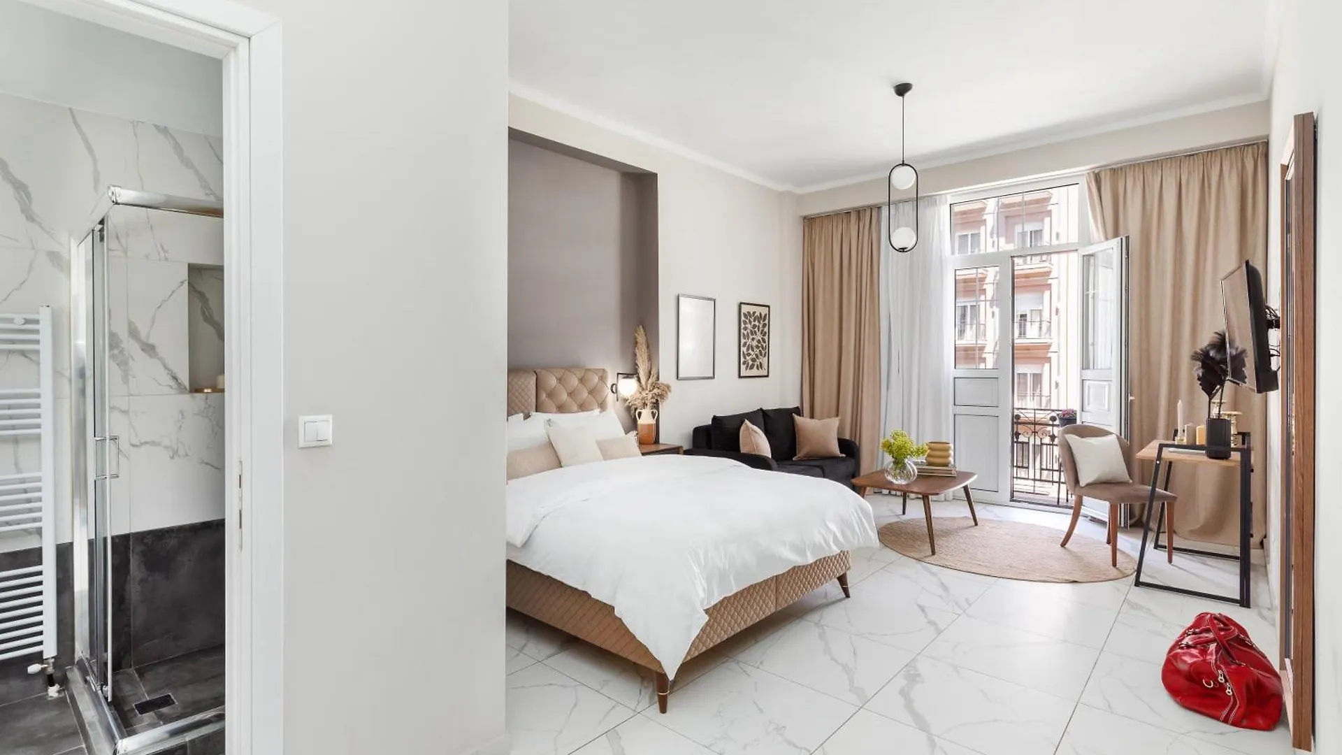 Apartment Black Onyx Comfort Suites - Timeless Design In A Heritage Building Thessaloniki