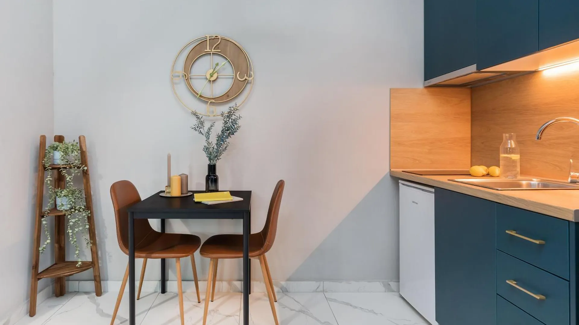 Apartment Black Onyx Comfort Suites - Timeless Design In A Heritage Building Thessaloniki