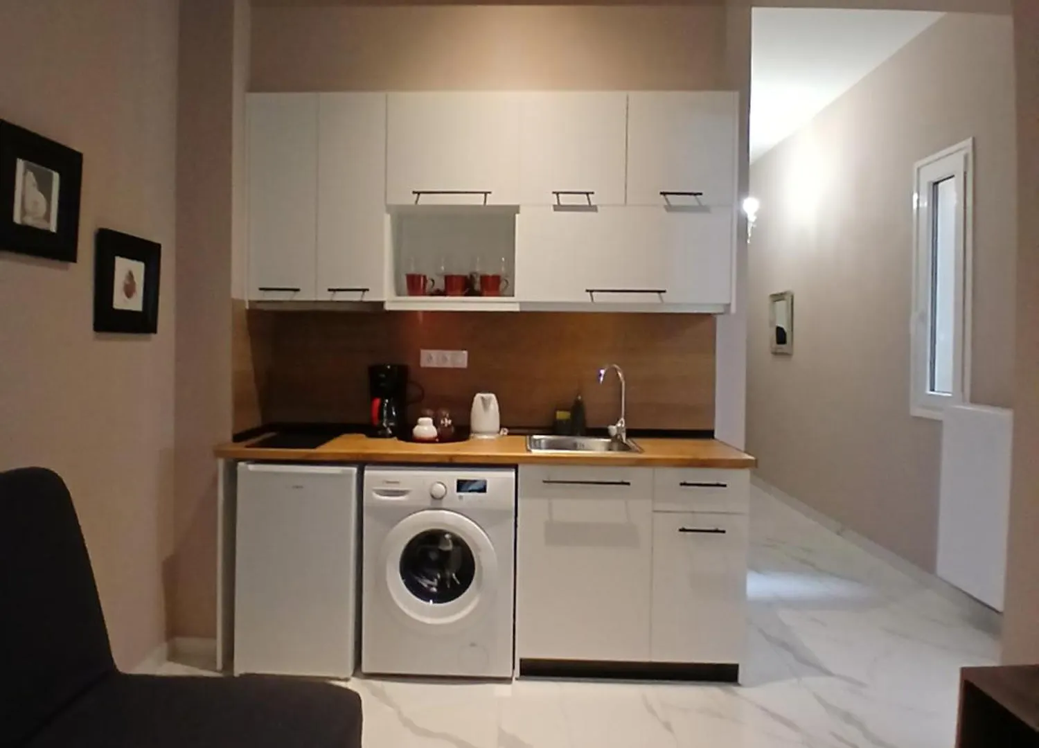 Black Onyx Comfort Suites - Timeless Design In A Heritage Building Thessaloniki Apartment