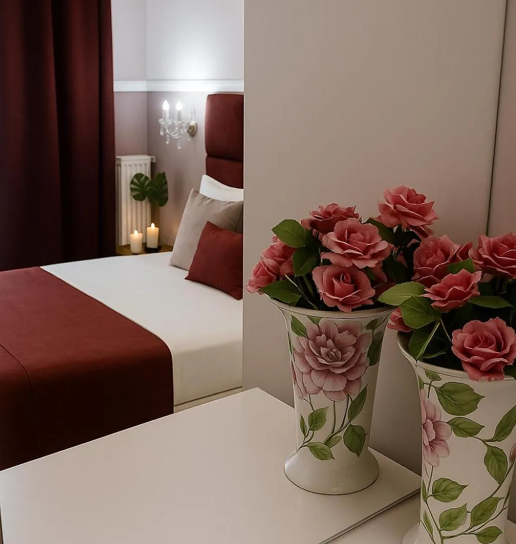 Black Onyx Comfort Suites - Timeless Design In A Heritage Building Thessaloniki Apartment