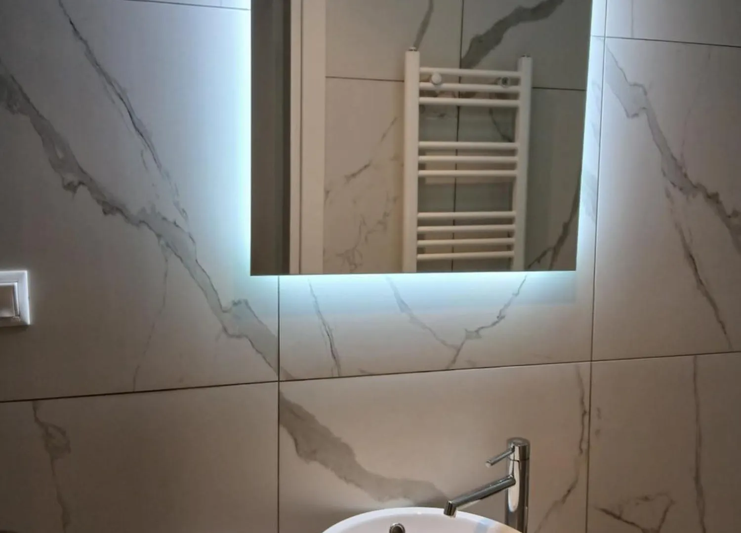 Apartmán Black Onyx Comfort Suites - Timeless Design In A Heritage Building Soluň