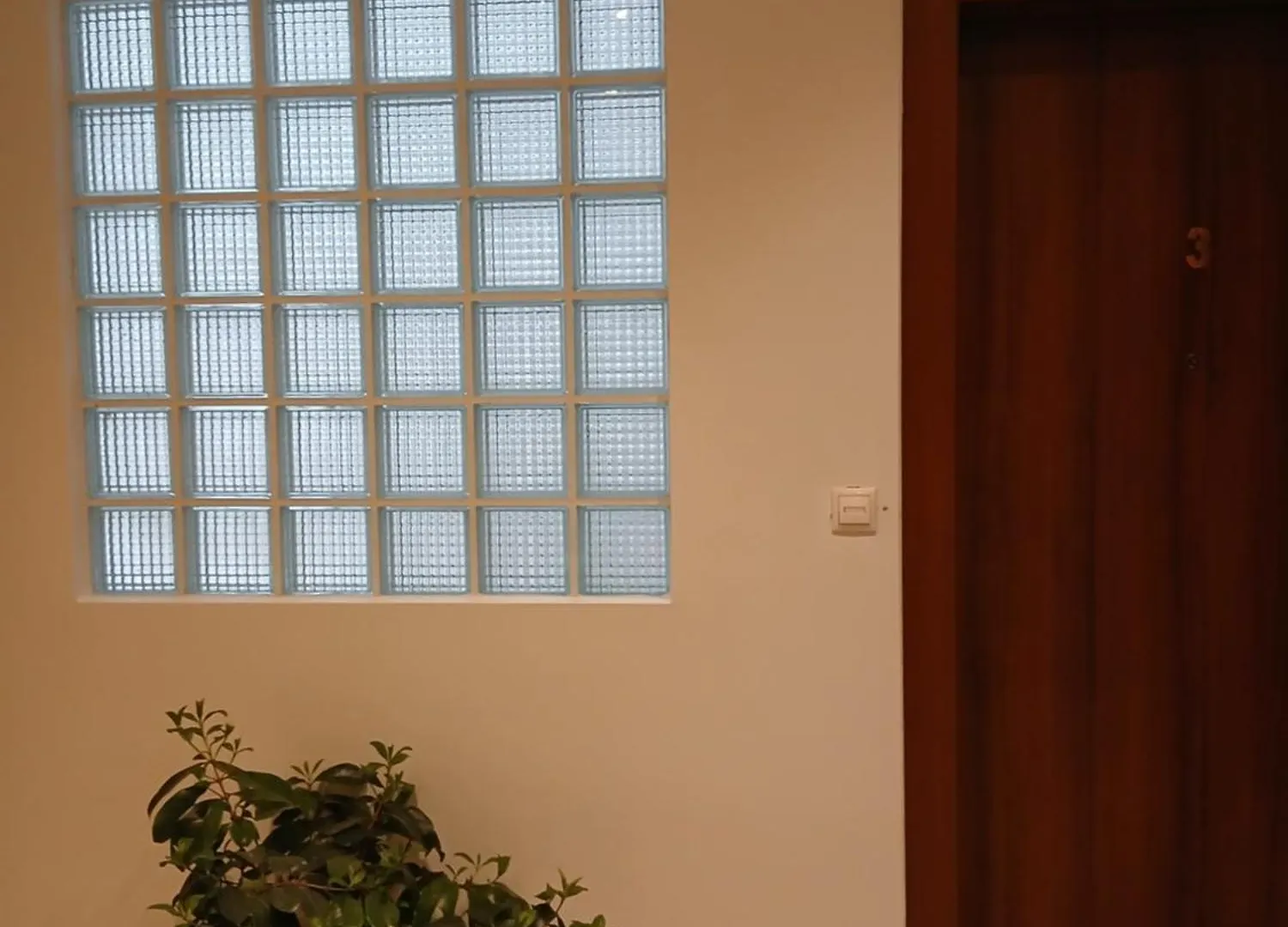 Apartmán Black Onyx Comfort Suites - Timeless Design In A Heritage Building Soluň