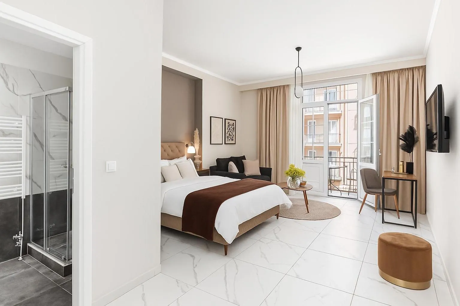 Black Onyx Comfort Suites - Timeless Design In A Heritage Building Soluň Řecko